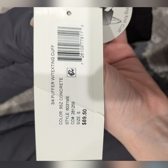 Maralyn & Me Women's Gray Puffer Coat with Faux Fur Trim Size Small - Picture 14 of 17